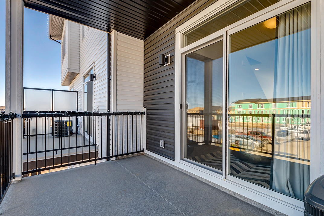 Hp plan r photo 07 balcony