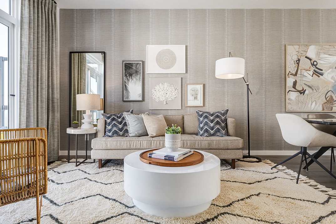 Hp plan u photo 05 great room 1